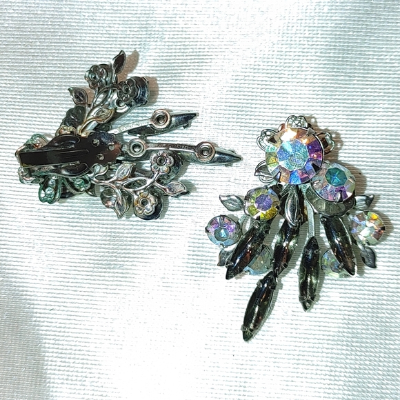 Clip-on earrings 4 PRICE DROP costume vintage - Picture 2 of 5